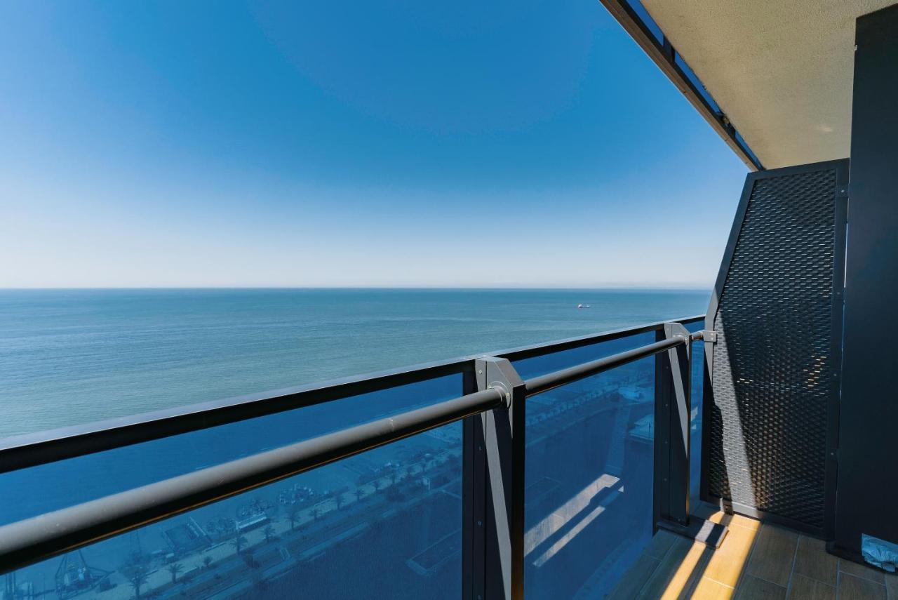 Manco Apartments Batumi Exterior foto